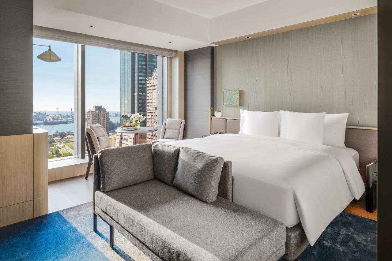 Intercontinental Kaohsiung By Ihg Ξενοδοχείο Εξωτερικό φωτογραφία Deluxe Suite
