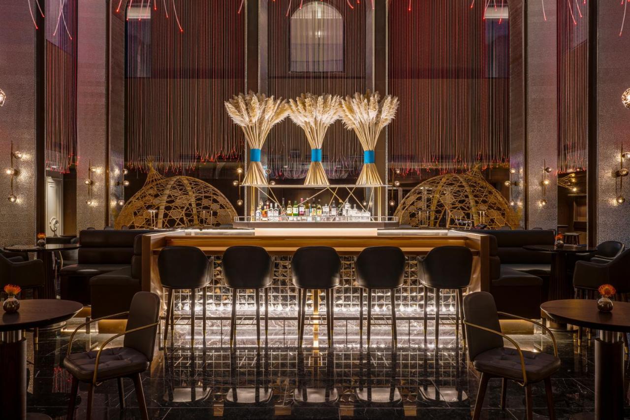 Intercontinental Kaohsiung By Ihg Ξενοδοχείο Εξωτερικό φωτογραφία The bar at the lobby