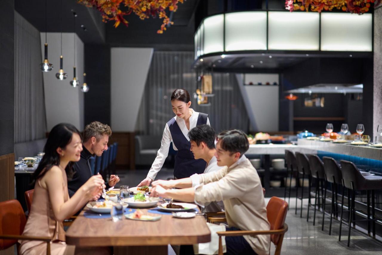 Intercontinental Kaohsiung By Ihg Ξενοδοχείο Εξωτερικό φωτογραφία A restaurant in China