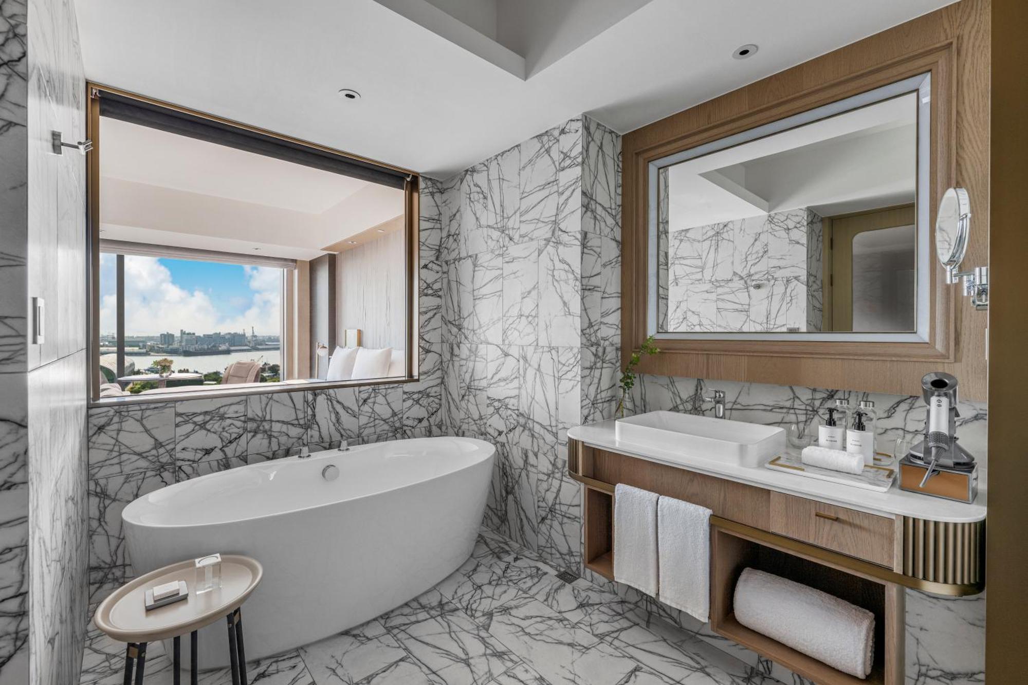 Intercontinental Kaohsiung By Ihg Ξενοδοχείο Δωμάτιο φωτογραφία Bathroom