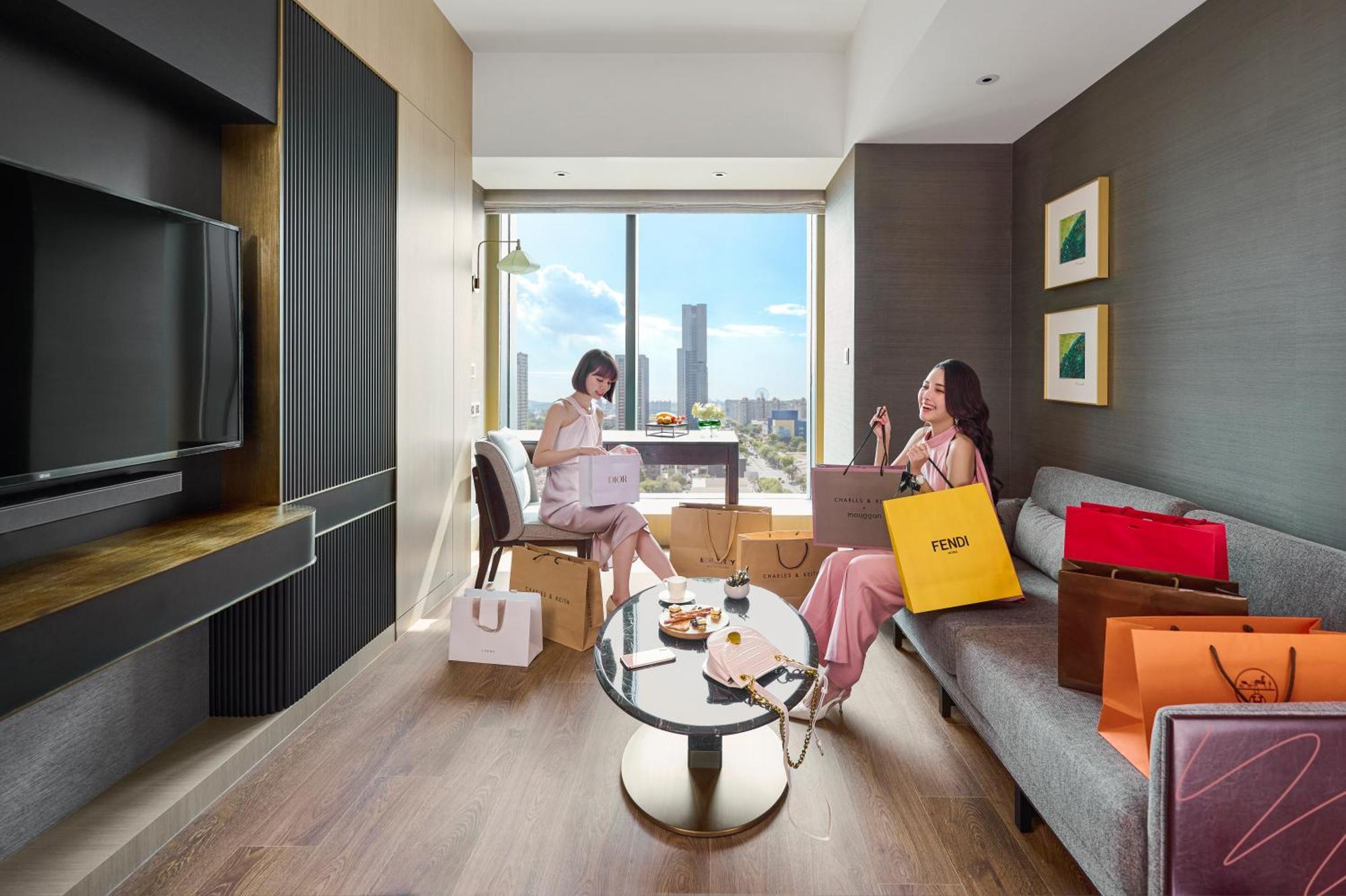 Intercontinental Kaohsiung By Ihg Ξενοδοχείο Δωμάτιο φωτογραφία A typical apartment in the complex